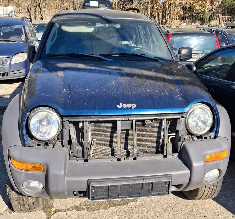 Jeep Cherokee KJ - rok 2006, 2.8 diesel CRDI - na części