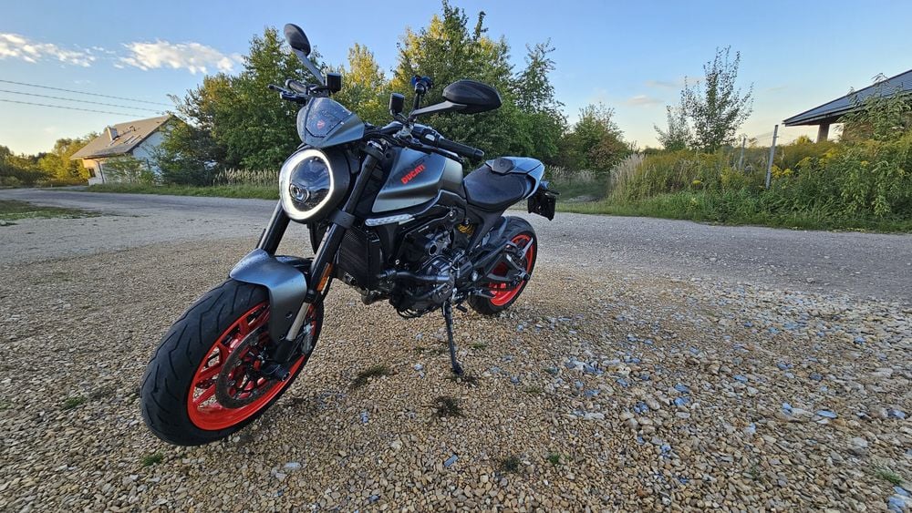Ducati Monster wersja + 937