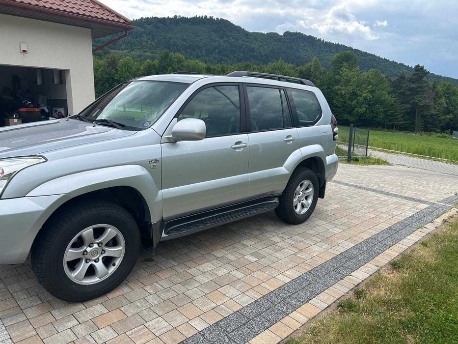 Toyota Land Cruiser 120 - 2005 ROK, brak rdzy - zadbany