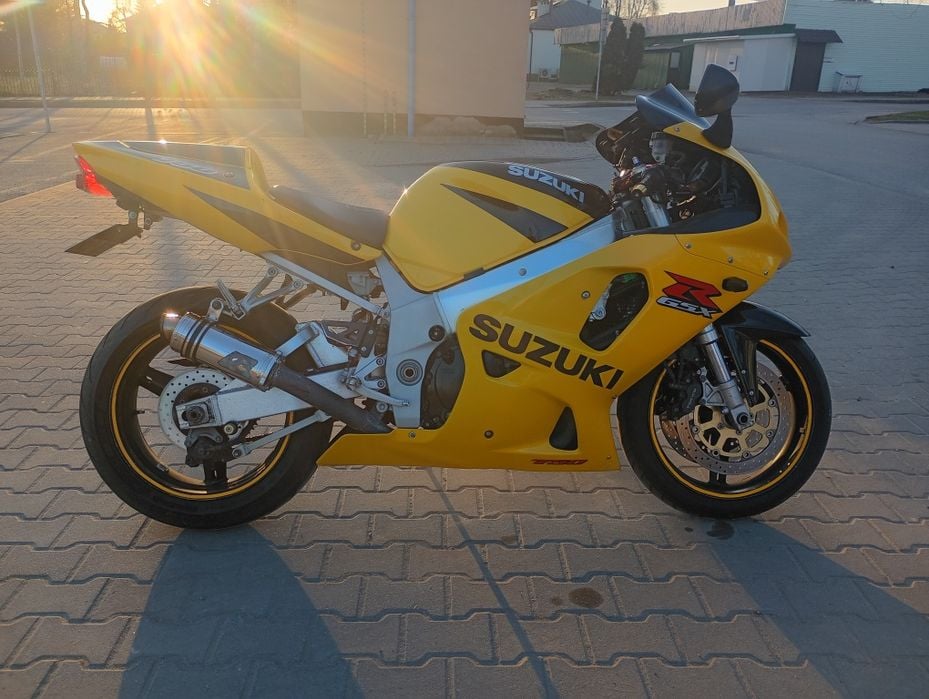 Suzuki GSX-R 750 K2 zadbany. Zamiana