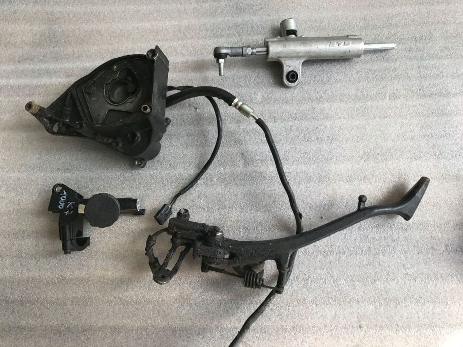 suzuki gsxr 1000 k7 k8 nóżka stopka amortyzator