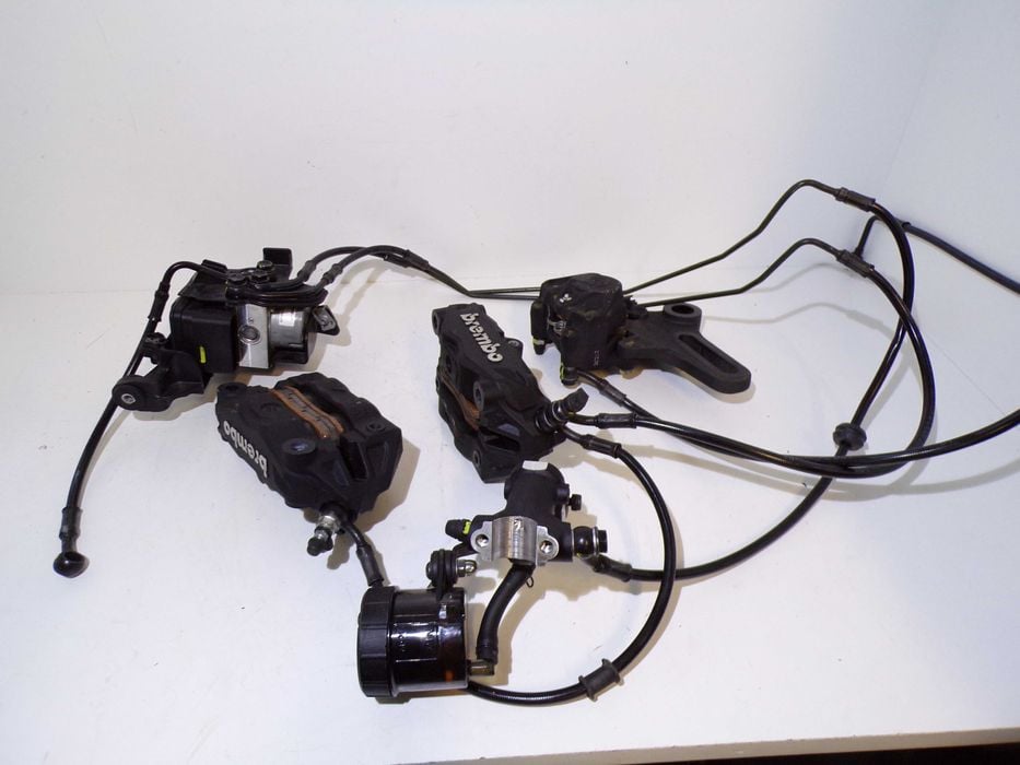 Zaciski Hamulcowe Brembo x3 Pompa ABS komplet Aprilia RS 660 TUONO