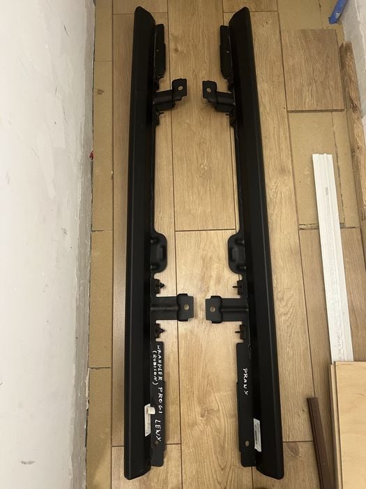 Sprzedam progi do Jeep Wrangler JL (krotki)