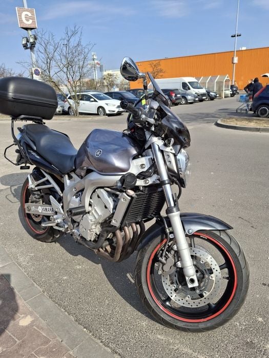 Sprzedam prywatnie motocykl Yamaha FZ6N 2005r