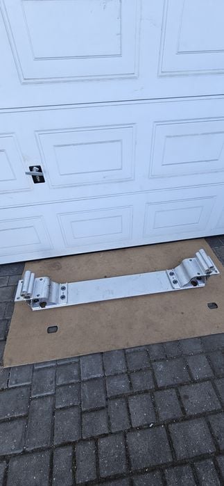 Land Rover Defender II L 663  2 belka tylna, tył,  tylni Orginal nie uszkodzona