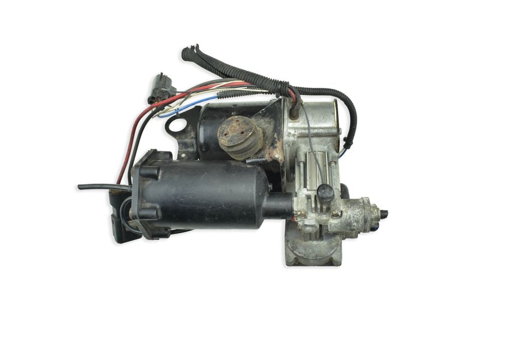 Kompresor Zawieszenia LAND ROVER DISCOVERY III 2.7 TDV6 RQG500090