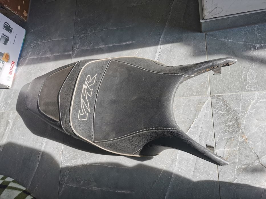 Kanapa siedzenie obszyte Honda VFR 800 Vtec