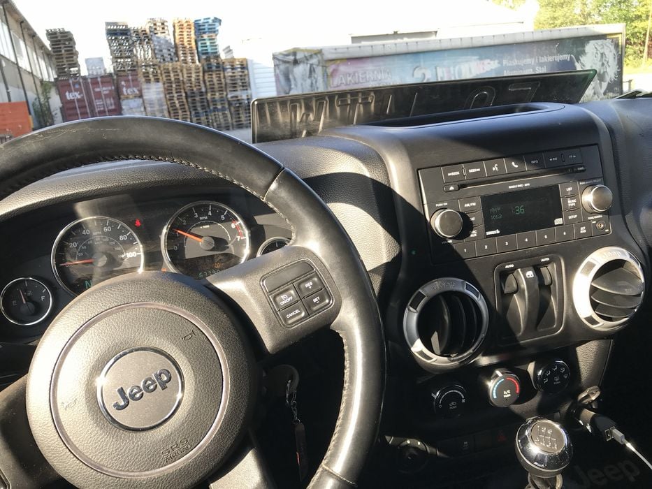 Jeep Wrangler Rubicon 2011 na sprzedaż.