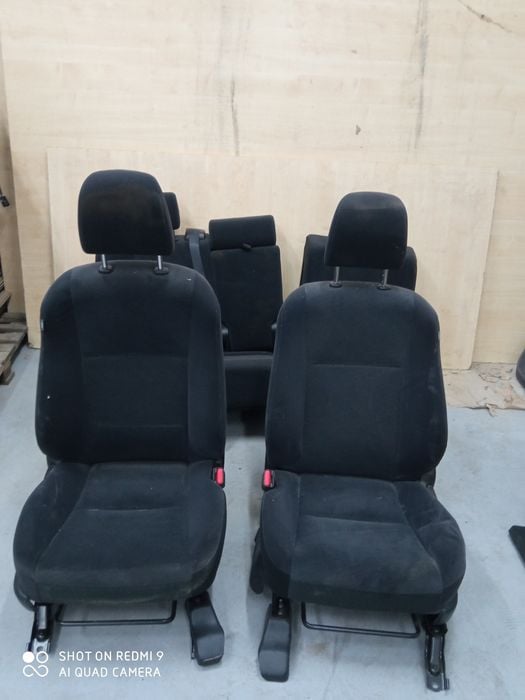 Fotele komplet Toyota Land Cruiser J150 Lift
