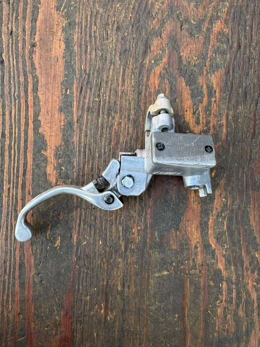 nissin pompa hamulca przod hamulcowego suzuki rm 85 / 125 / 250