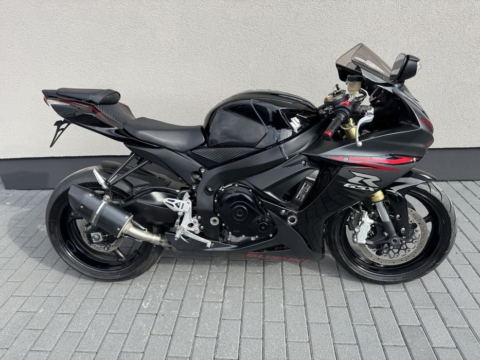 Suzuki GSXR 750 11r. L1