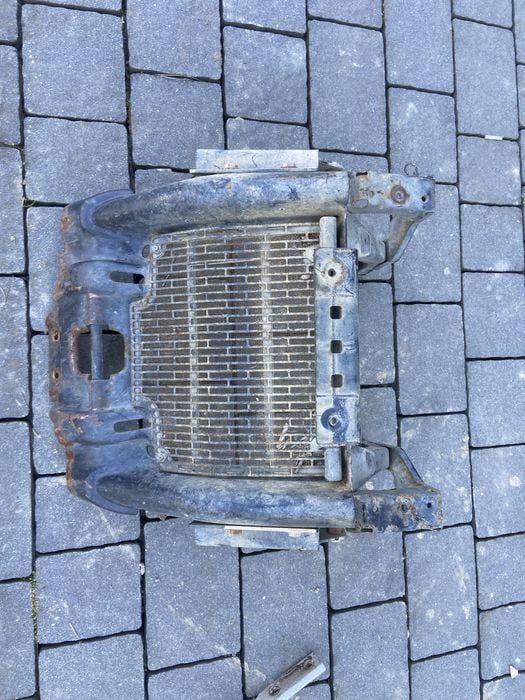 Mocowanie stelaż przednia część ramy Polaris sportsman 700 polaris 800 mocowanie chłodnicy polaris stelaż rama