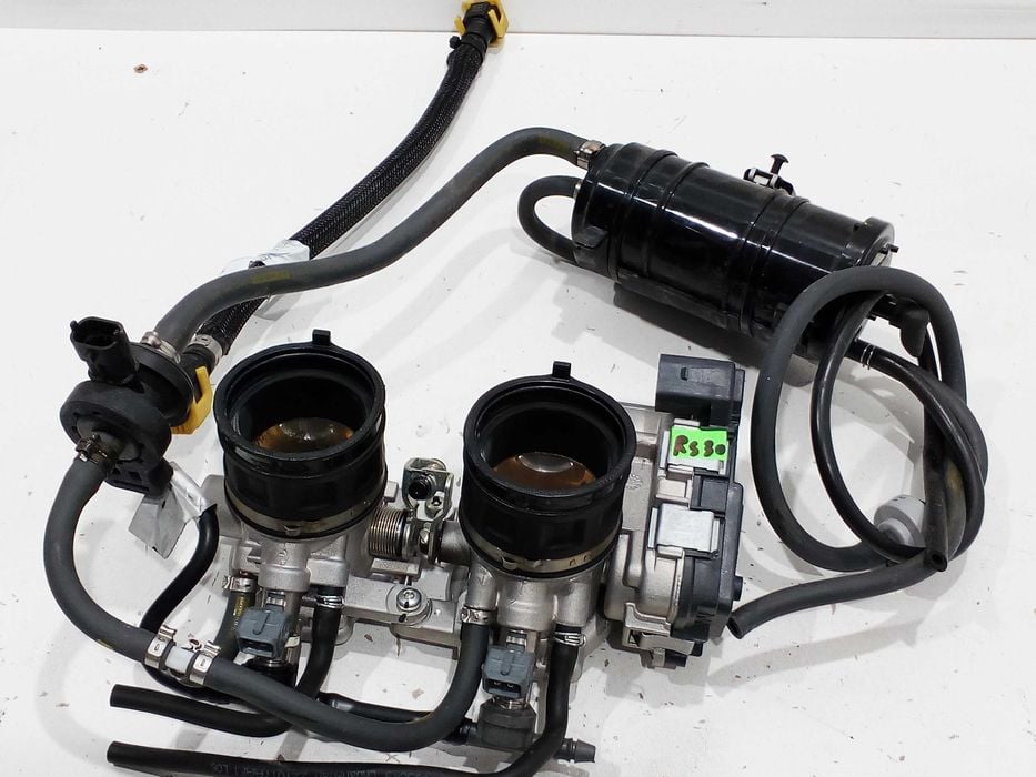 Aprilia RS 660 przepustnice wtryski pełna moc komplet