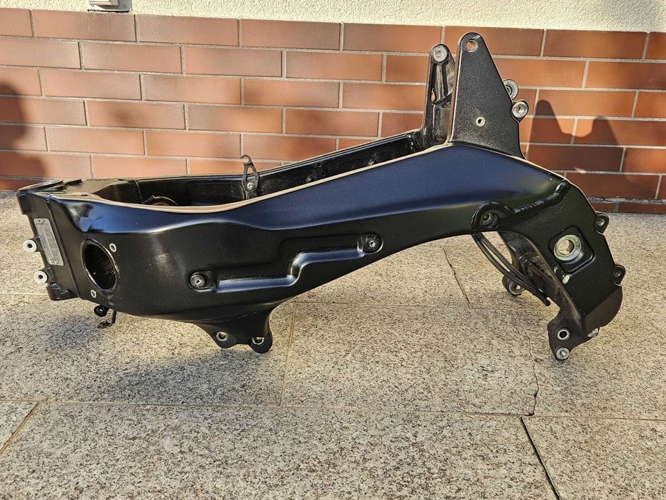 Rama + dokumenty papiery Aprilia RSV 1000 TUONO 02-06