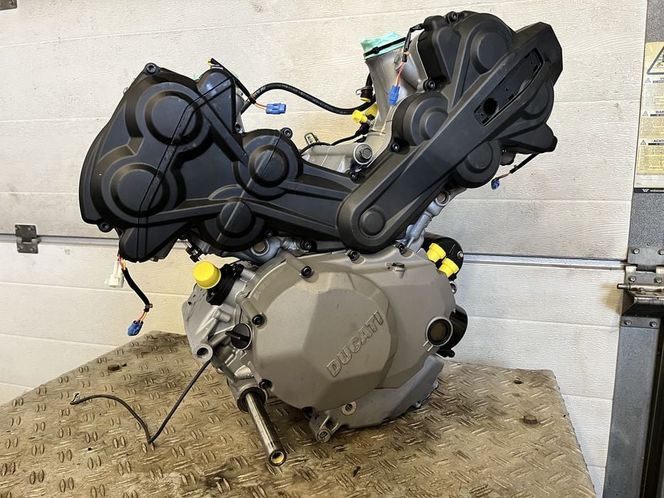 Silnik ducati multistrada 1200 16r