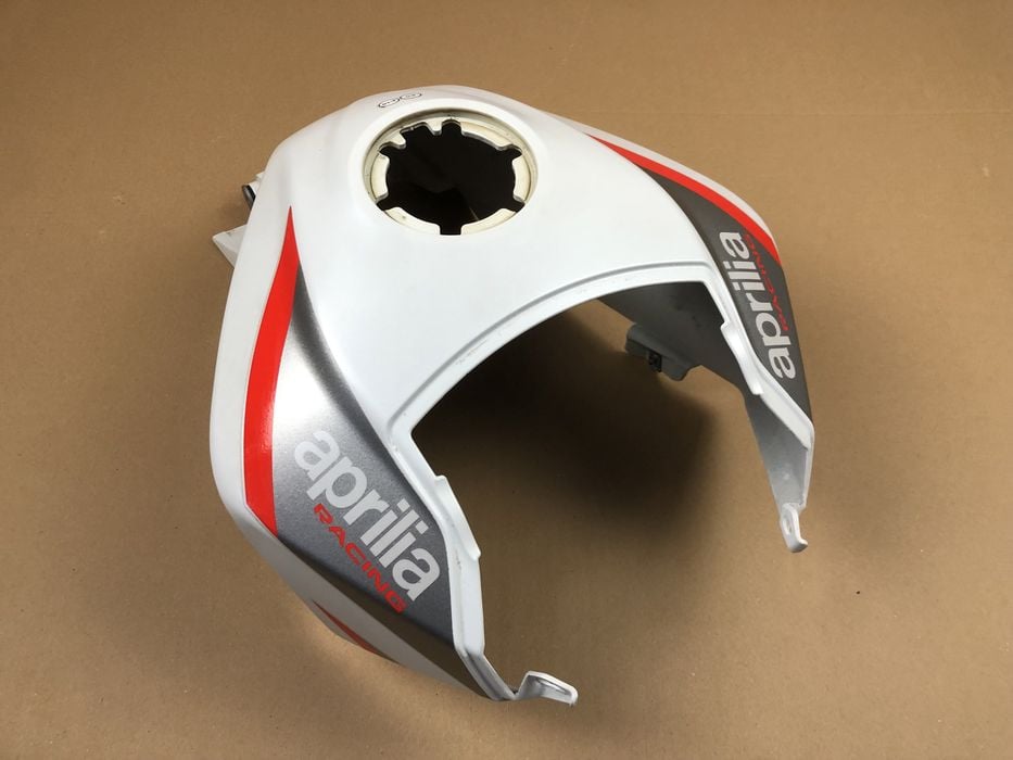 Aprilia Tuono 125 Nakładka na Zbiornik Bak Paliwa 2022