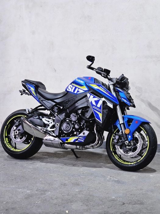 SUZUKI GSX-S 950   pojemność 1000 2021 rok  7 tys przebieg  Nowe opony