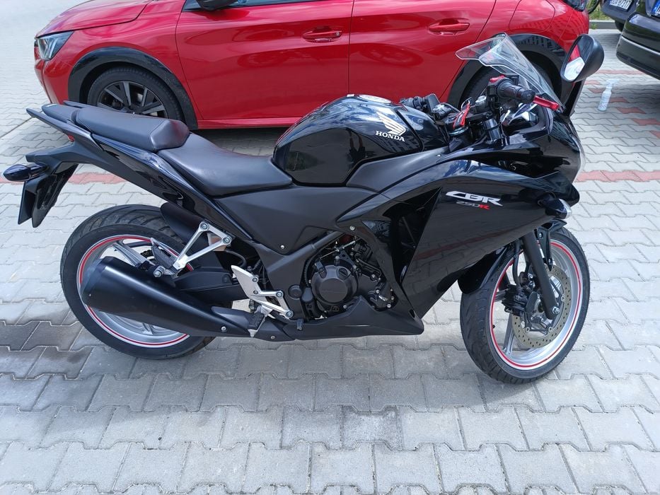 Honda CBR 250 R 2011