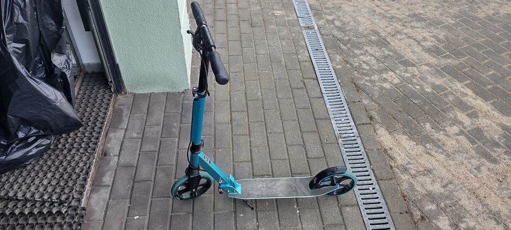 Hulajnoga NILS EXTREME hm2140