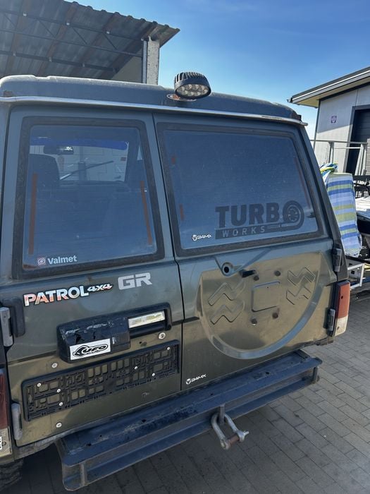 Nissan Patrol, drzwi tylne (prawe i lewe)