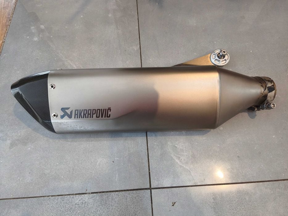 Tłumik BMW s 1000 rr akrapovic 2022