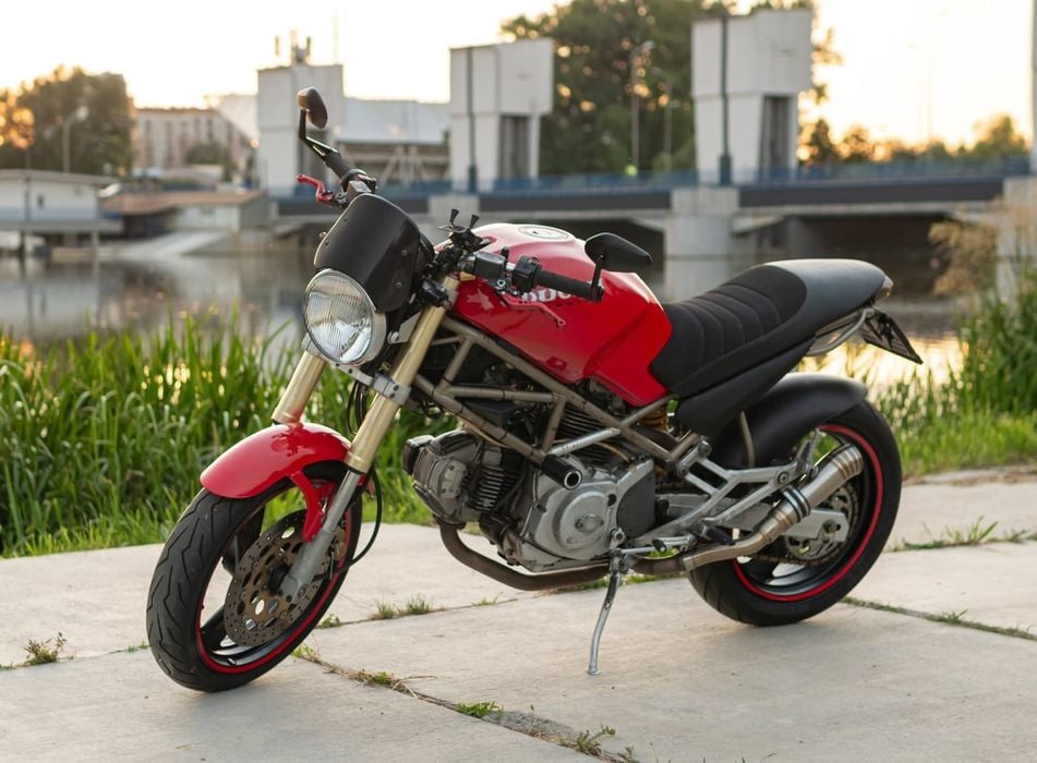 Ducati Monster 600