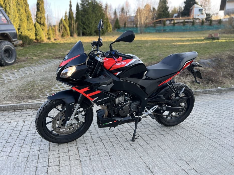 Aprilia Tuono 125 ! 15km ! Duke Mt