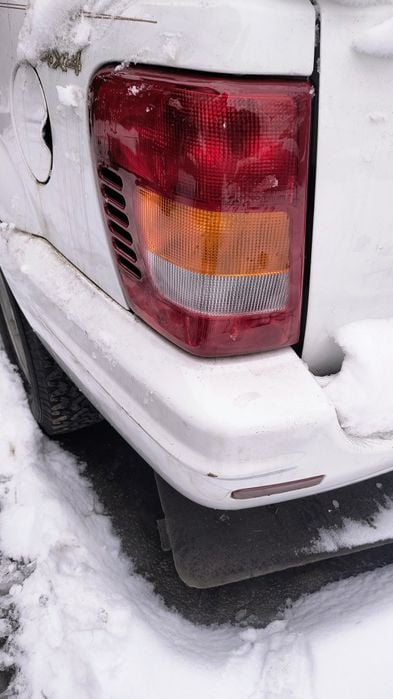 Lampa tylna EU Jeep Grand Cherokee WJ 4,0 Lewa Prawa