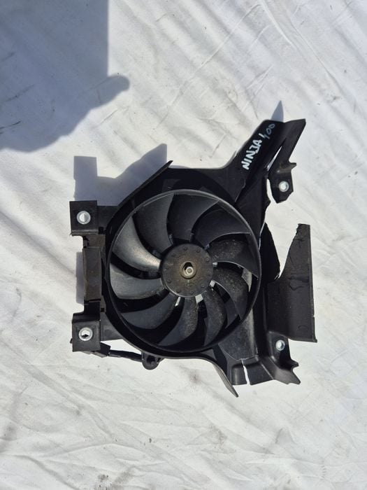 Wiatrak Chłodnicy Kawasaki Ninja 400