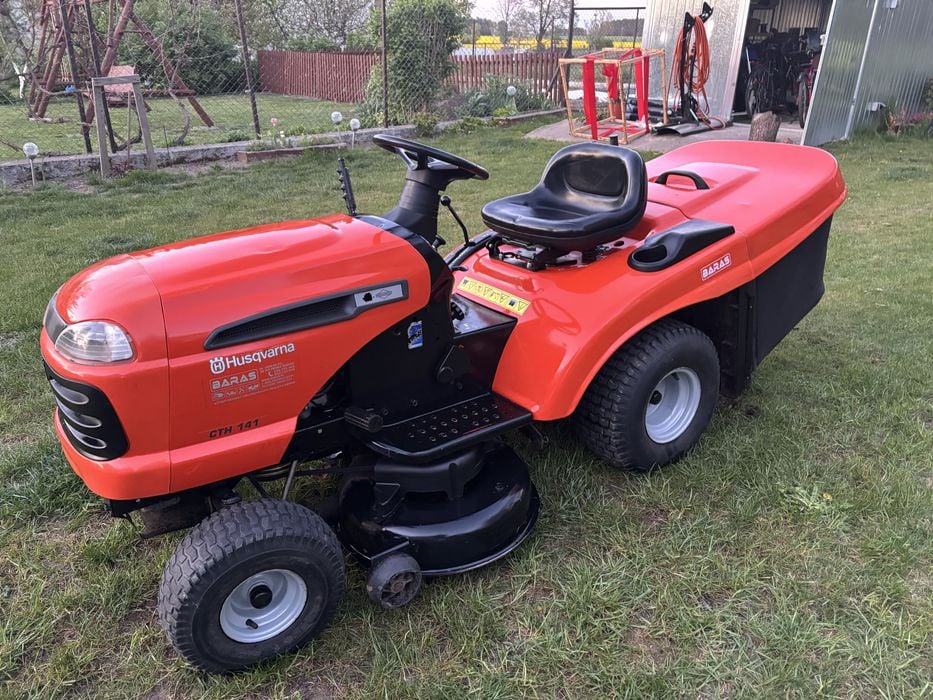 Traktorek Husqvarna  cth  141