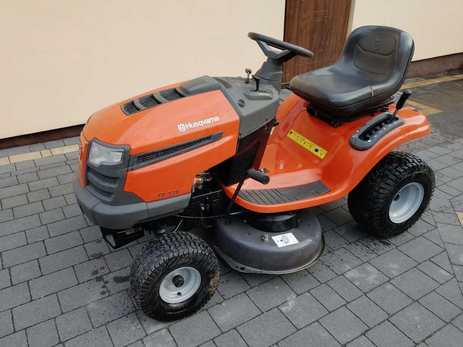 Kosiarka traktorek husqvarna