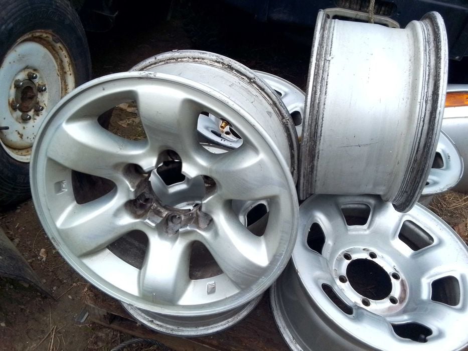 Nissan Patrol felga aluminiowa