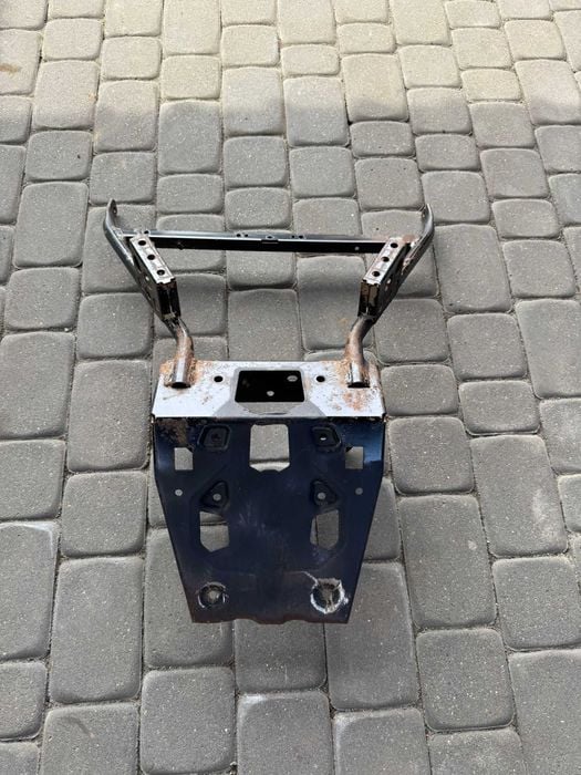 plyta stelaz przod wyciagarki przedni BRP can am can-am outlander