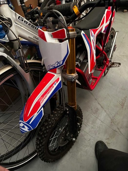 Motocykl beta mini cross - elektryczny dla dzieci