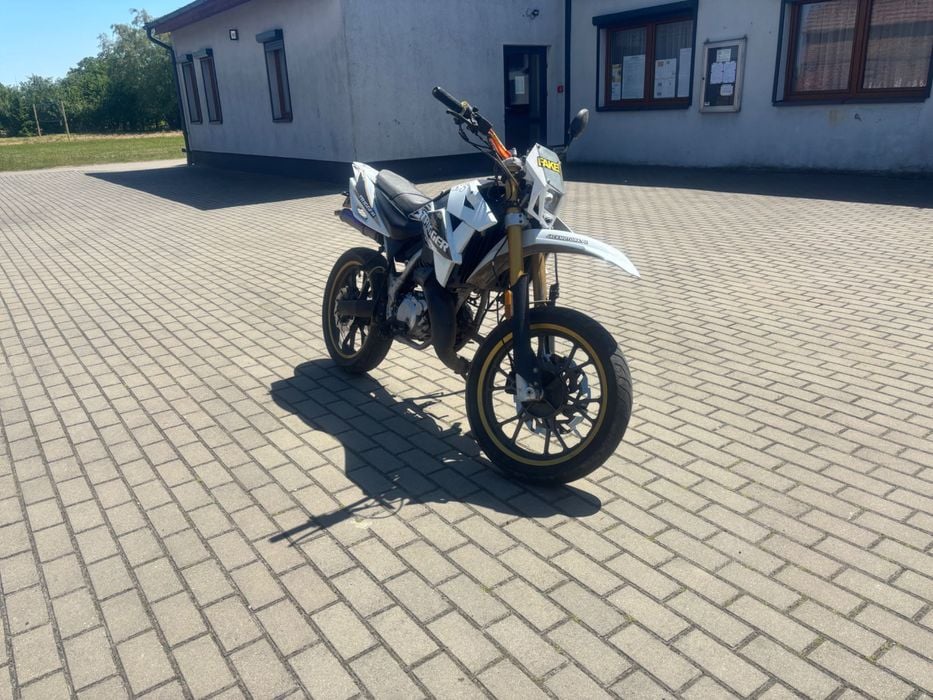 Sprzedam motor Generic trigger