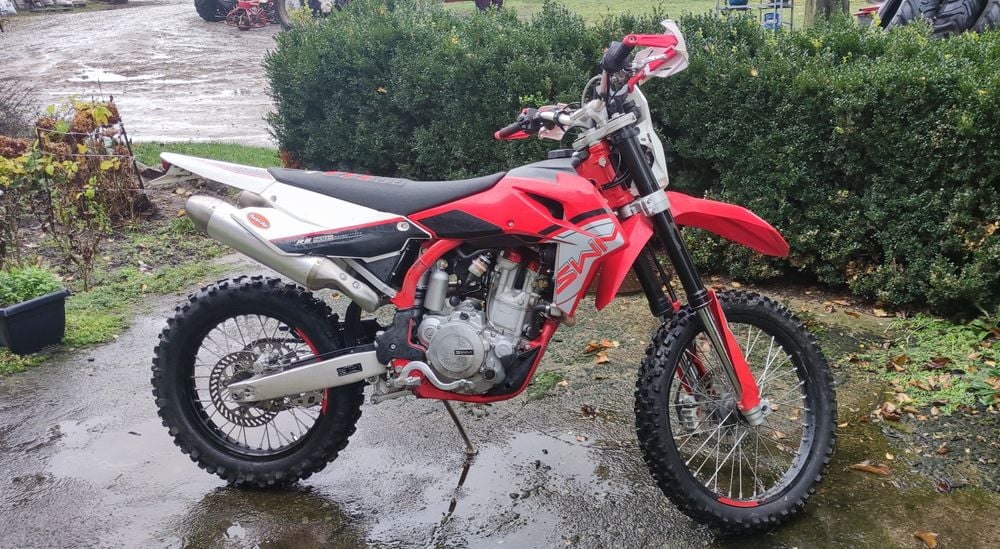SWM rs500r (Husqvarna te510)