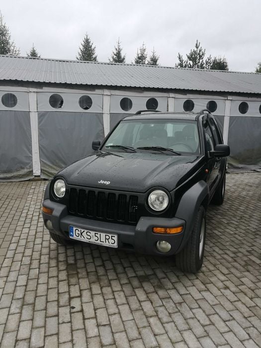 Jeep Cherokee KJ 2.4 benzyna 4X4 klima doinwestowany VAT 23% reduktor