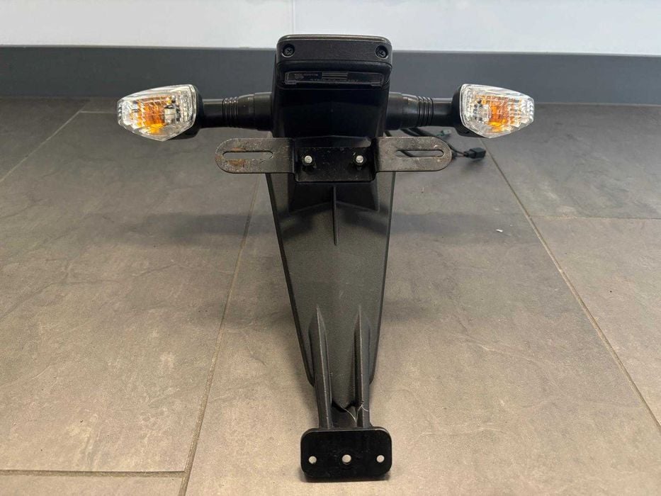 Mocowanie tablicy rejestracyjnej Ogon Kawasaki ZX10 ZX6R [87]