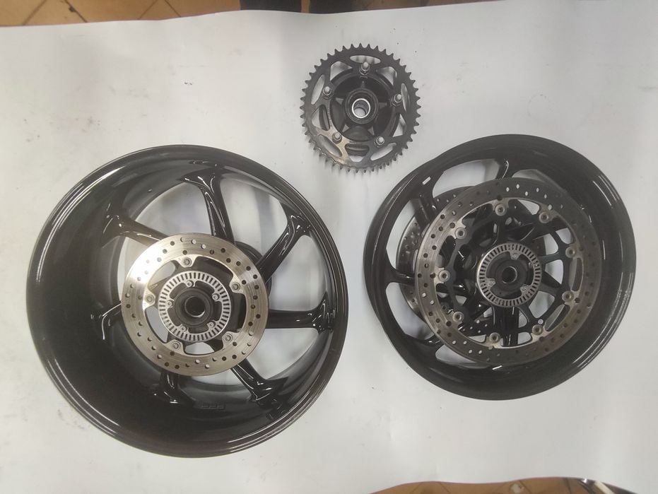 BMW s1000rr S1000r S1000xr Felga felgi carbon tarcze