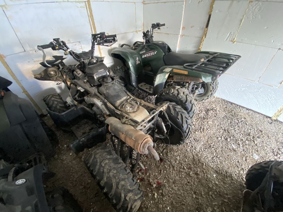 Wahacz piasta zwrotnica rama dyfer silnik pompa paliwa zbiornik paliwa bak yamaha grizzly 550/700 wiązka wspomaganie kierownica koła licznik dyfer