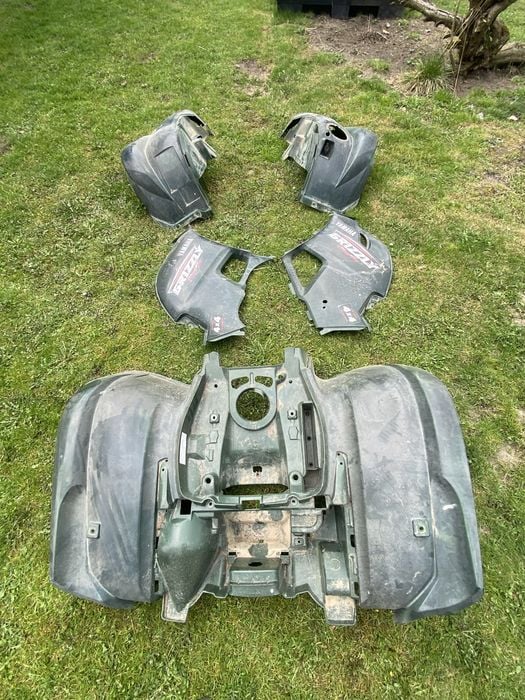 Plastiki owiewki osłony Yamaha grizzly 550/700 komplet