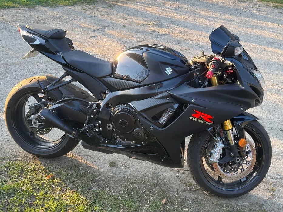 Suzuki GSX-R 750 L6 2016R NISKI PRZEBIEG