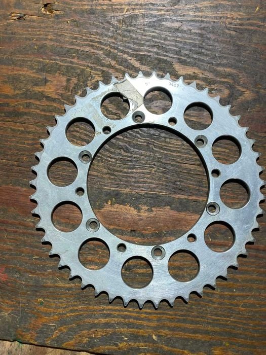zebatka tyl tylna napedowa lancuch kola kawasaki kx / kxf  z lat 84-24