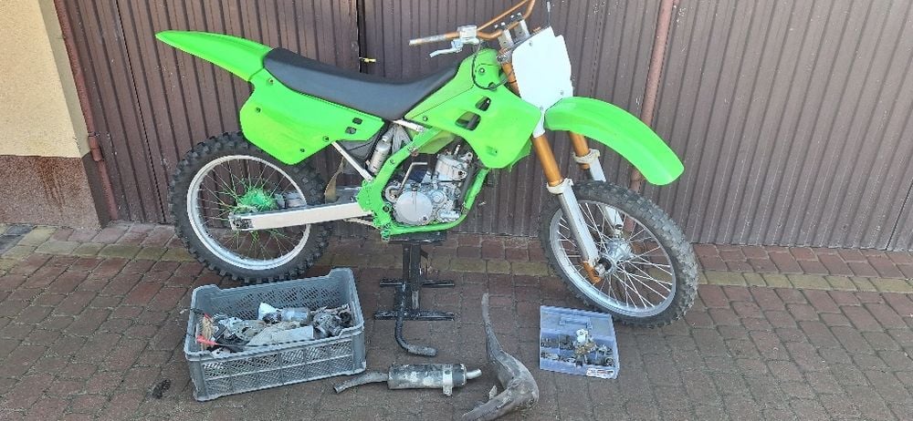 Kawasaki kx 125 2t (rm,cr,yz,ktm,250,enduro)