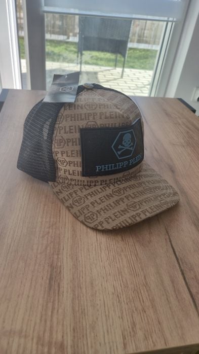 Czapka z daszkiem philipp plein nietrafiony prezent