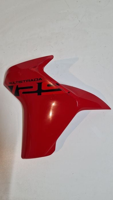 DUCATI MULTISTRADA 1260 S Owiewka bok lewy