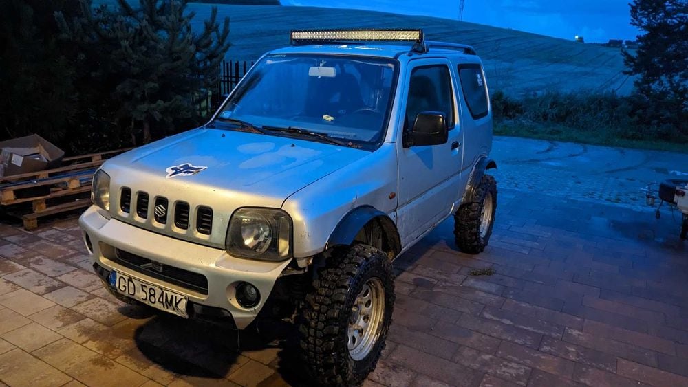 Suzuki Jimny 1.3 Automat 4x4 – Klatka J, Ironman, Klima,
