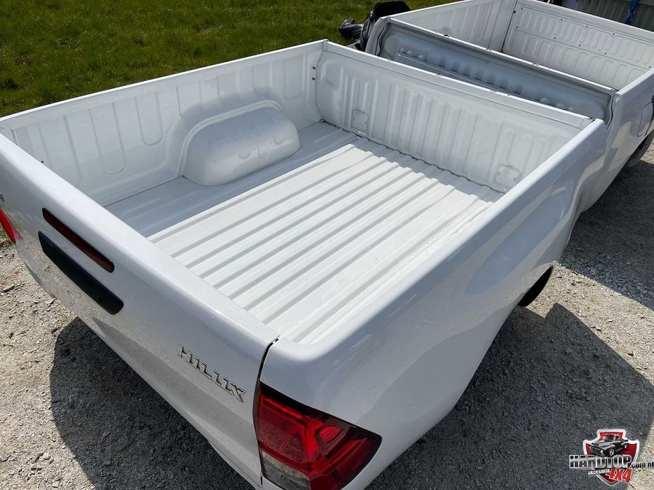 Paka Toyota Hilux 2016+ 1,5 ExtraCab Skrzynia ładunkowa Nowa fabryczna
