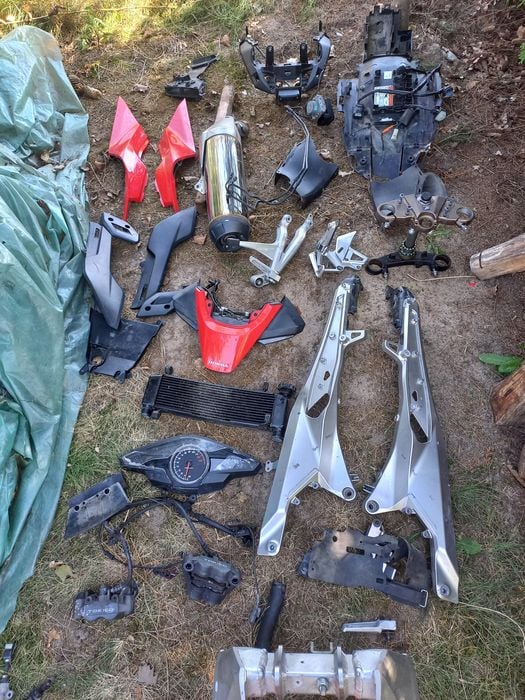 Honda vfr 800 rc79 silnik felga zadupek przełącznik zadupek stelaż set