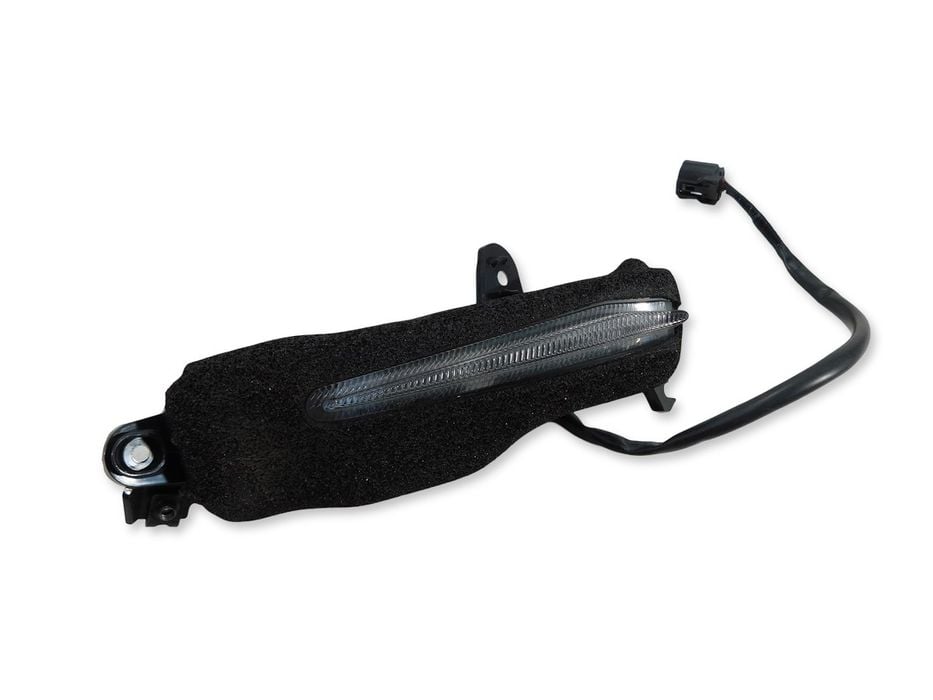 LAMPA REFLEKTOR PRZÓD YAMAHA YZF-R1M RN32 15-20 U-11 2CR843010000
